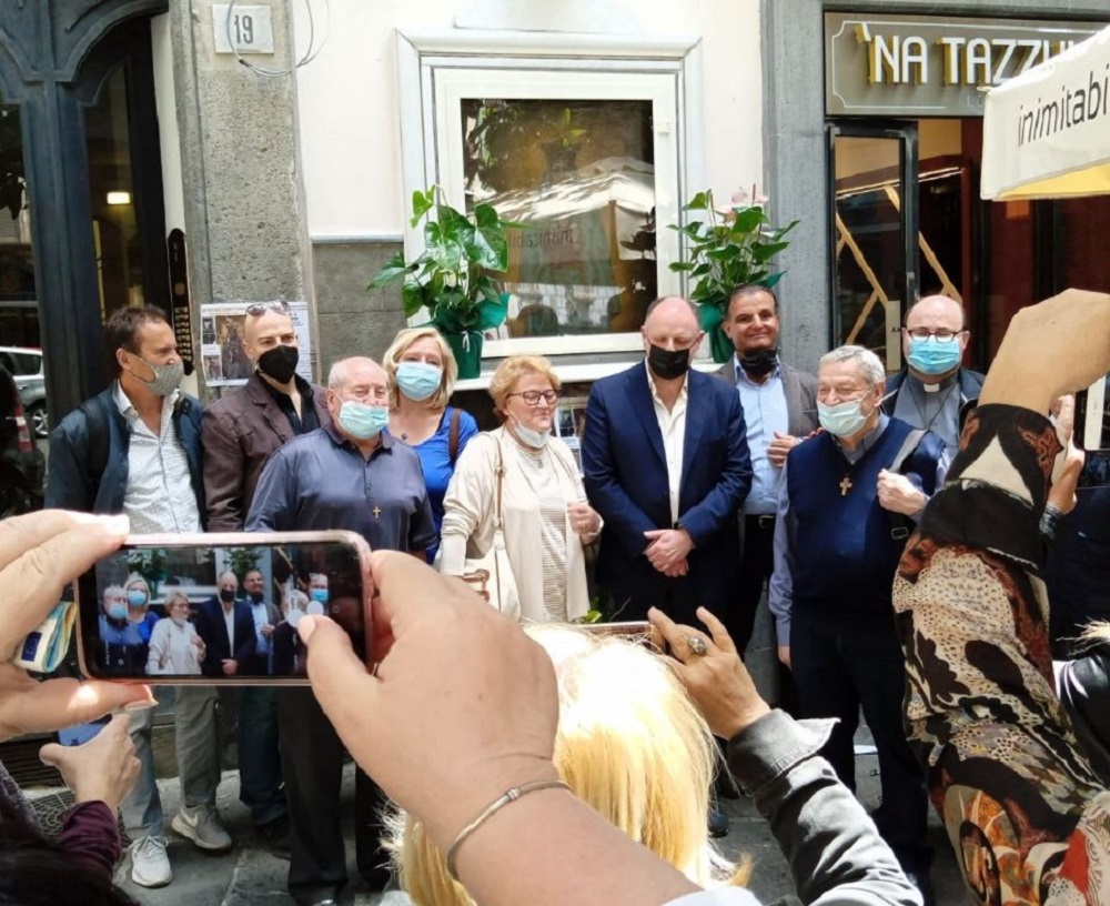 Napoli, restituita ai fedeli la tela restaurata raffigurante Madonna di Piedigrotta