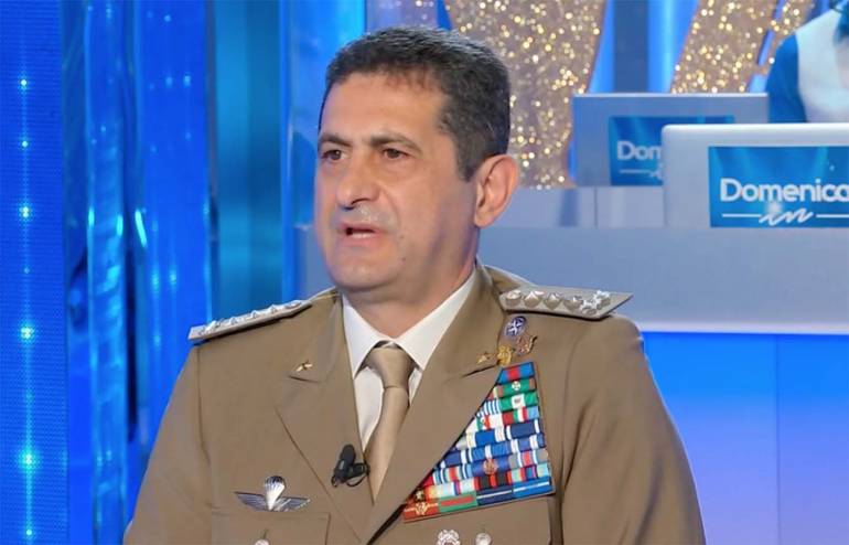 Covid, Figliuolo annuncia: ‘Domani i primi 11.200 antivirali Paxlovid alle Regioni’