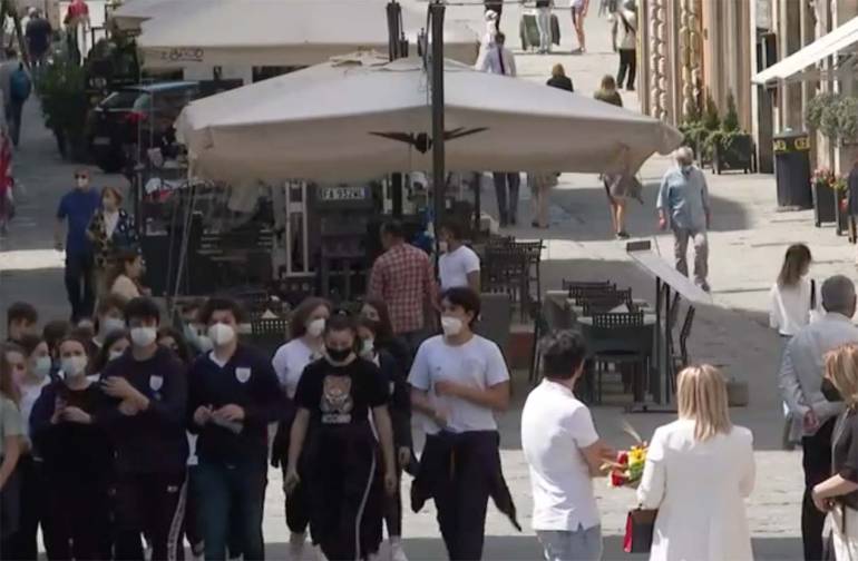 Covid in Campania, poco più di mille i nuovi positivi. Indice di contagio al 18,3%