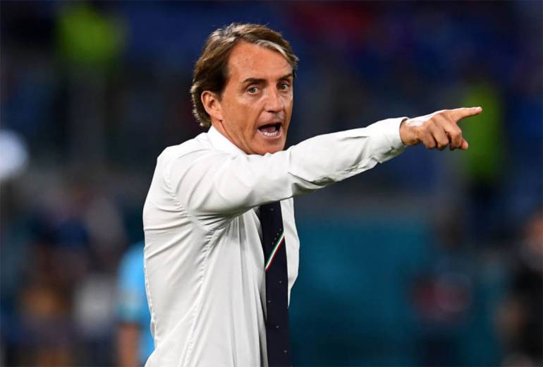Mancini: “Napoli gioca benissimo, merita questa classifica. Convocherò Retegui”