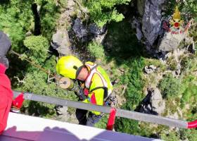 Precipita in un dirupo sul Monte Taburno nel Beneventano, muore in ospedale un 78enne
