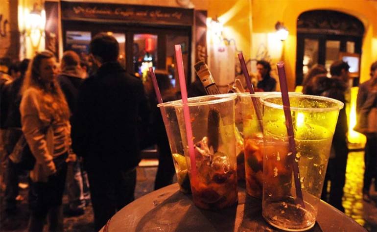 Castellammare, controlli nella movida notturna: arresti, denunce e sanzioni per oltre 10mila euro