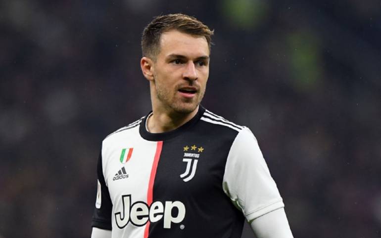 Juve Ramsey si impunta: vuole restare. Lazio, arriva Hysaj