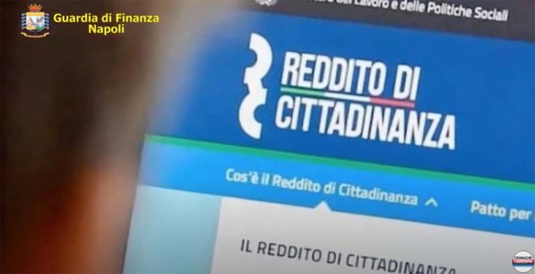Il ministro Valditara: “Stop Reddito di cittadinanza a chi non assolve l’obbligo scolastico”