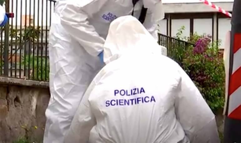 Scampia Omicidio al Lotto P: Camillo Esposito ucciso dentro salone di barbiere