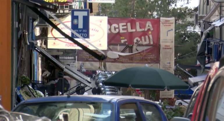 Napoli, rapina un cellulare a Forcella: arrestato migrante