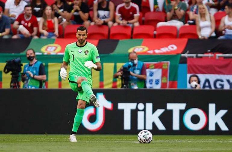 Roma, fatta per Rui Patricio. Locatelli-Juve, settimana decisiva