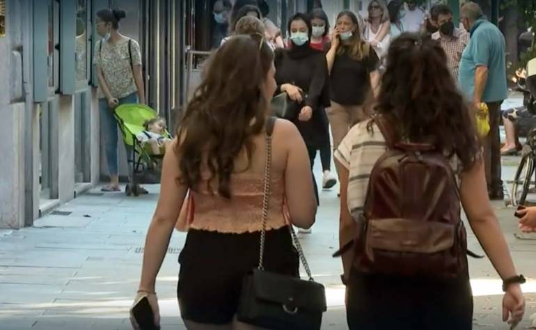 Covid, in Italia 88.221 nuovi casi: 253 i decessi mai così tanti da febbraio