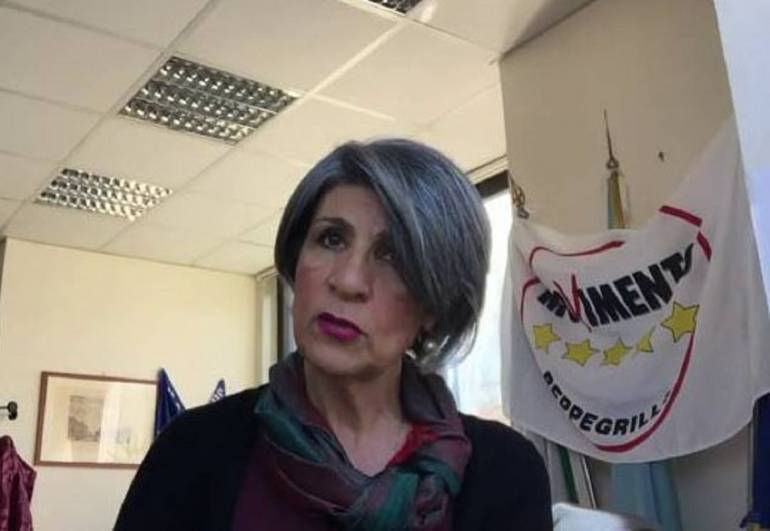 Campania, Terra fuochi, Muscarà: “Primo passo per legge sui roghi tossici”