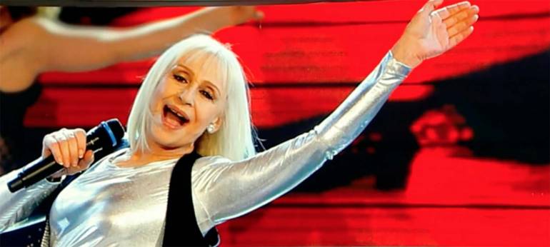 Strada per Pannella e Carrà