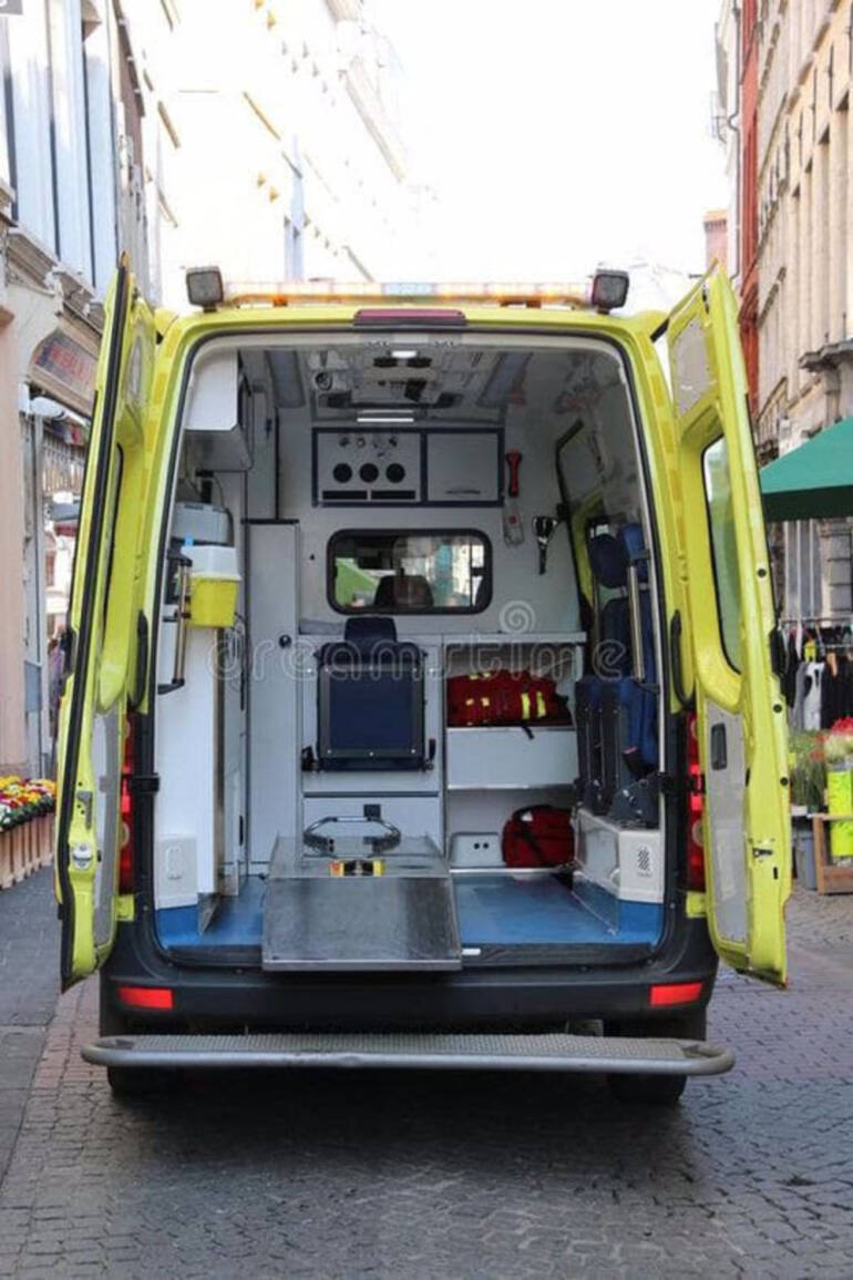 Furto su un’ambulanza di Baronissi durante un codice rosso
