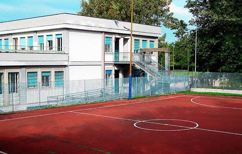 Classe cancellata al Levi di Portici: alunni senza scuola