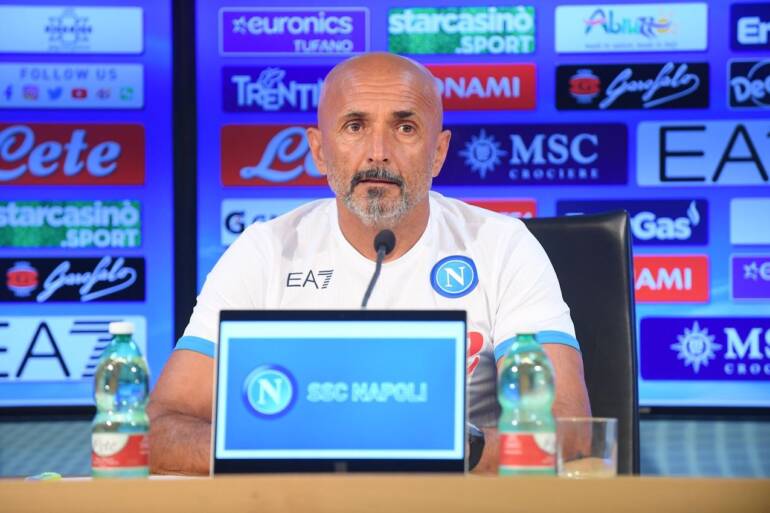 Napoli, Spalletti: “Non ci manca niente, lamentarsi è da sfigati”