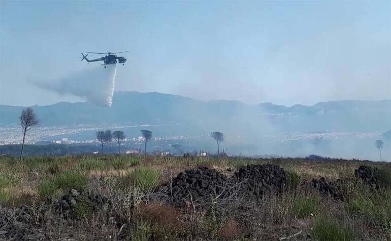 incendio parco vesuvio