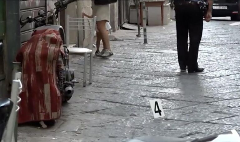 Napoli, indagini sulla stesa di camorra nel regno dei Frizziero a Chiaia