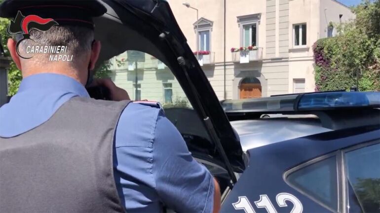 Salerno, truffa dei km scalati sulle auto in vendita: 6 denunciati