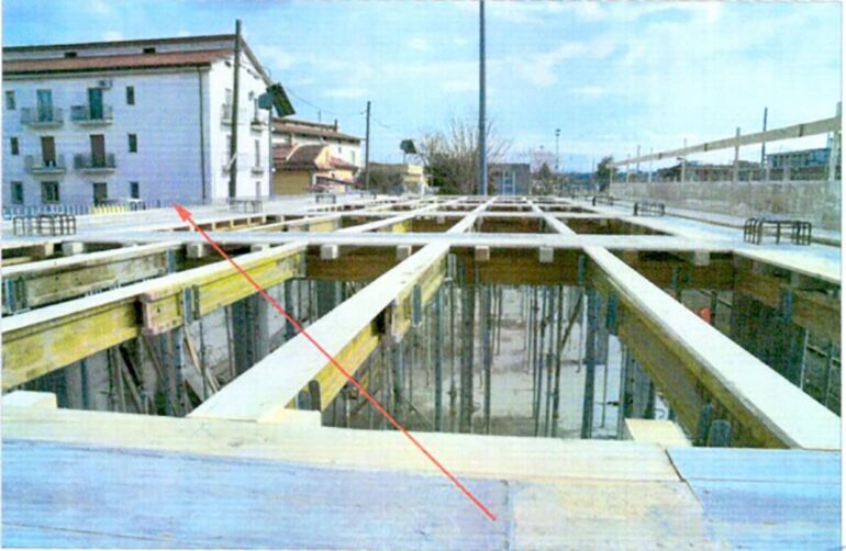 Casoria, operaio morto sul cantiere delle Ferrovie: chiesto il processo per 6 persone