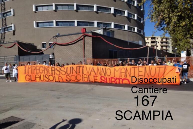 Napoli, manifestazione dei disoccupati ‘Cantiere 167 Scampia’