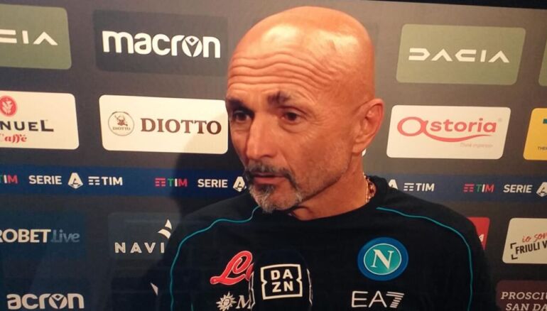 Napoli, la formazione anti Legia: dubbio a centrocampo, Mertens in attacco