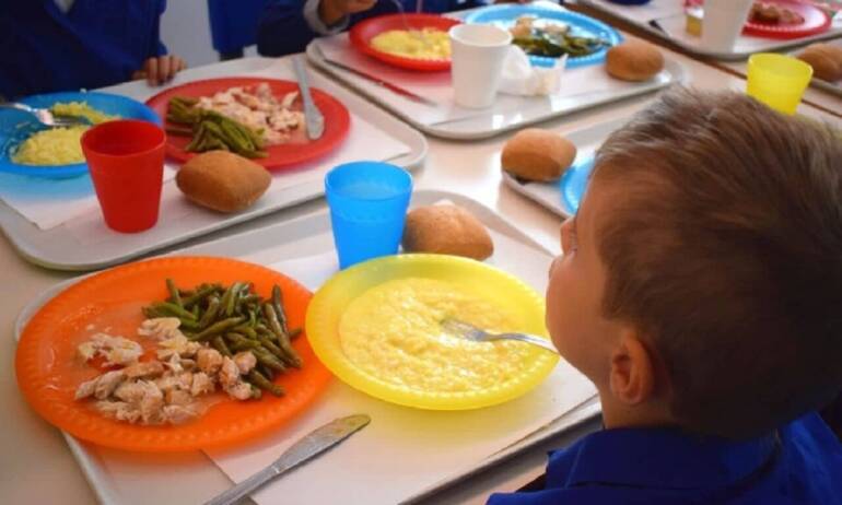 Caserta, da lunedì 8 novembre al via il servizio di ristorazione scolastica