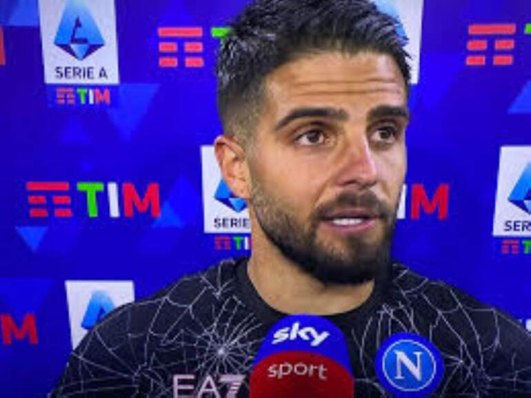 insigne saluta napoli