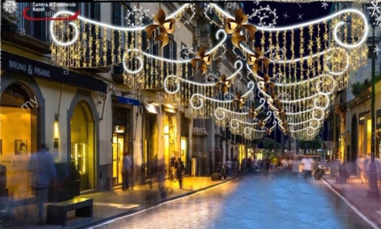 Napoli, luci di Natale: illuminati 140 km di strade e 36 piazze