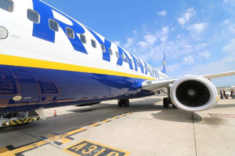 Ryanair salerno