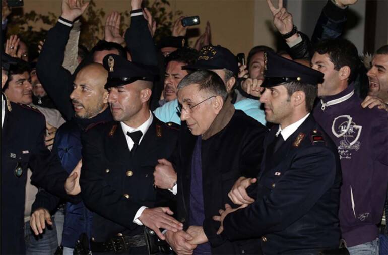 Camorra, tangenti per un parcheggio: chiesto il processo per il boss Zagaria