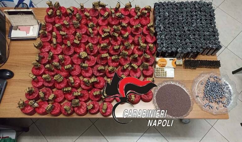 Crispano, in casa esplosivo da far crollare un palazzo: arrestato 31enne