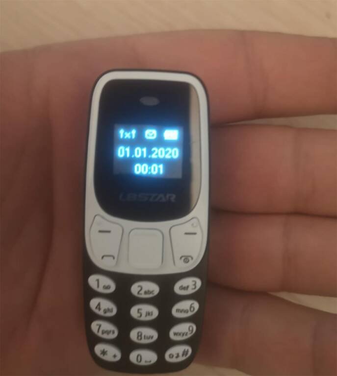 Detenuto minorenne sorpreso con un telefono in cella ad Airola