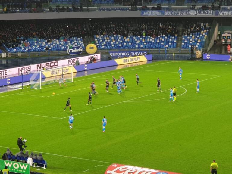 Napoli, serata da sogno: poker alla Lazio nel segno di Diego