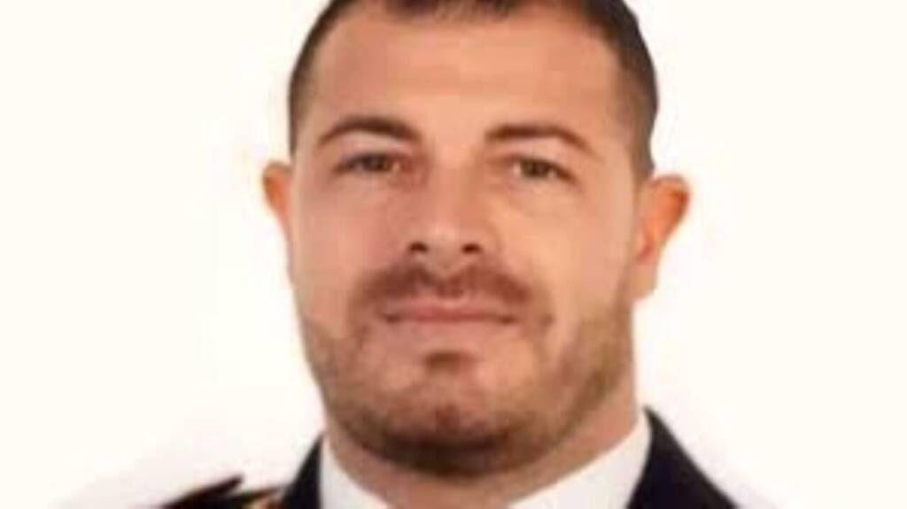 Pozzuoli, la villa comunale intitolata all’agente Pierluigi Rotta