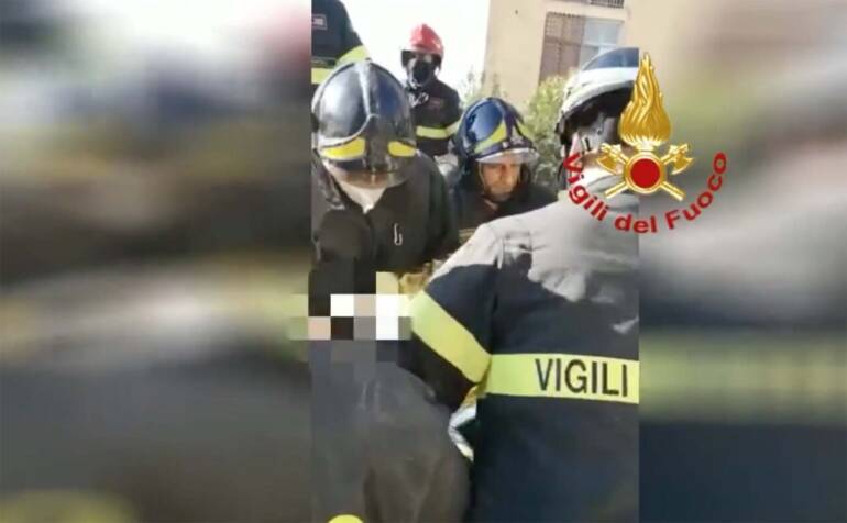 San Gennaro Vesuviano, incendio in abitazione: muore anziano