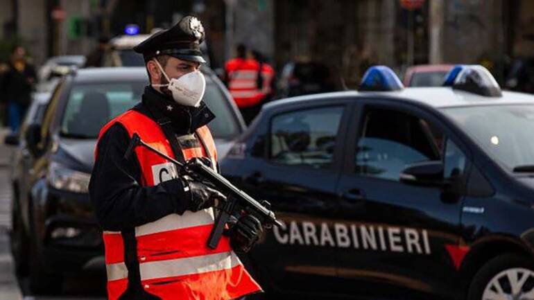 Utilizzavano minori per lo spaccio tra Napoli e Pozzuoli: 4 misure cautelari