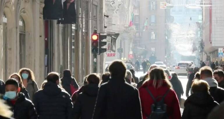 Covid, oltre 47mila tra medici e infermieri positivi nell’ultimo mese