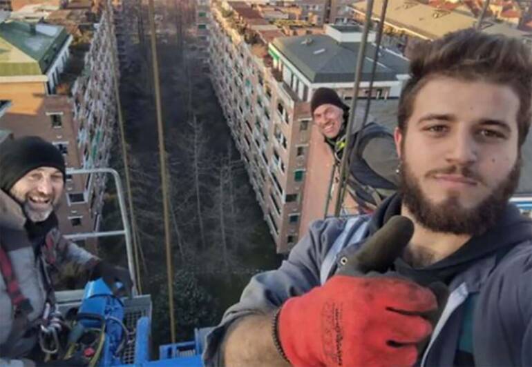 Crollo gru Torino, la procura apre fascicolo per omicidio colposo a carico di ignoti