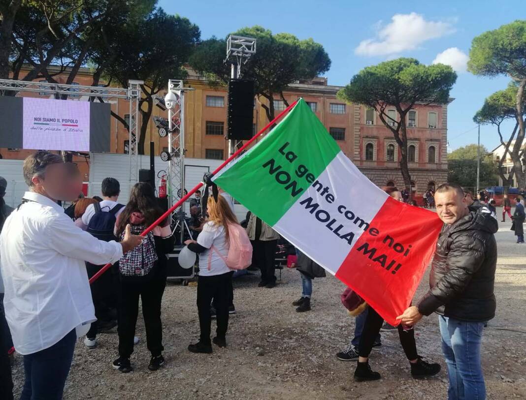 false vaccinazioni a Palermo