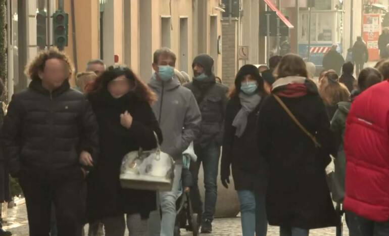 Vaccini: Gimbe, 7,1 milioni di persone senza neanche una dose