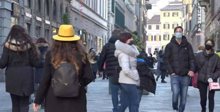 Obbligo mascherine e tamponi per i tifosi: le nuove misure in arrivo