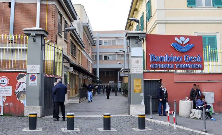 Covid, muore bimba di 2 anni in ospedale a Roma