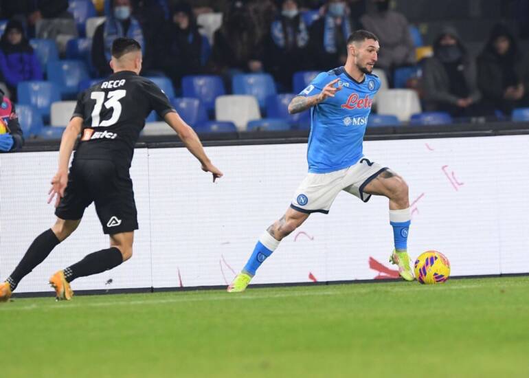 Le pagelle del Napoli: Juan Jesus, errore sanguinoso; Lozano spreca