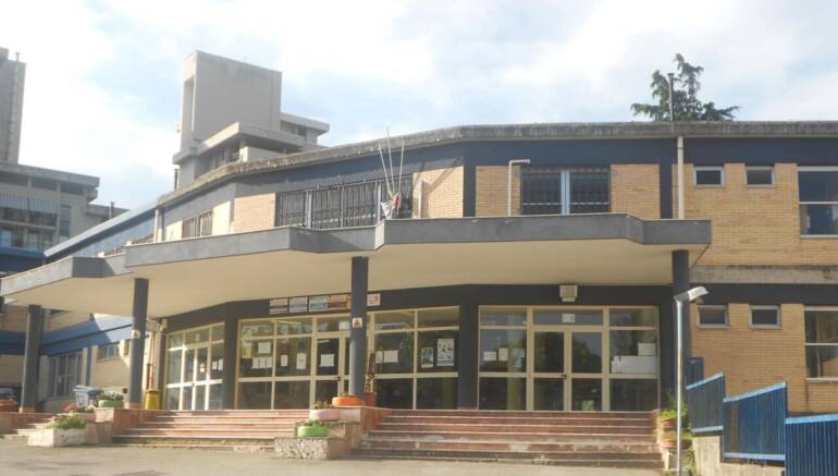 Scampia, maestre eroine salvano bimbo di 3 anni in arresto cardiaco