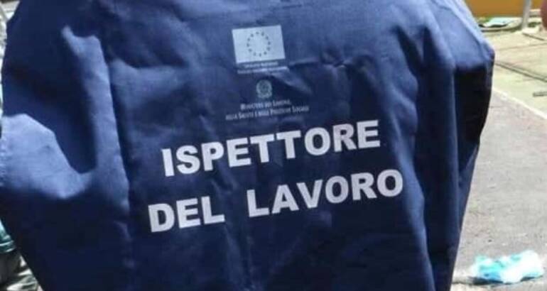 Giugliano, lavoratori in nero e col reddito di cittadinanza nei locali della movida