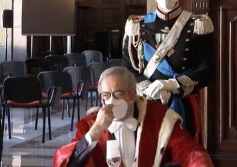 Camorra, il Pg: “Napoli controllata da soli 2 clan”
