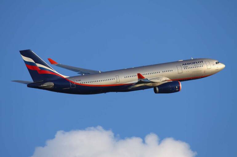 Italia, Francia e Spagna chiudono lo spazio aereo alla Russia