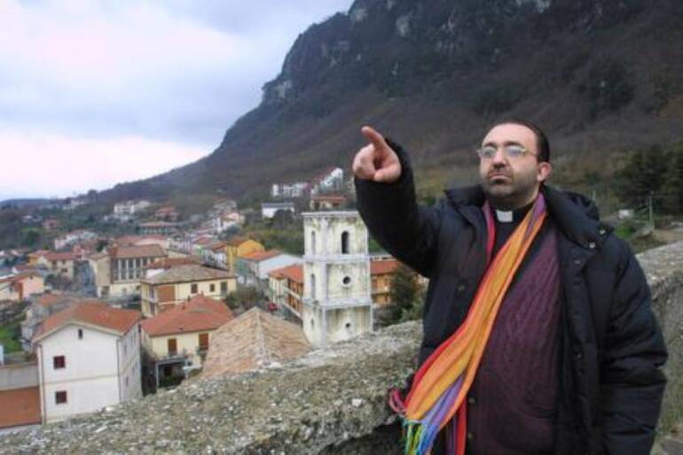 Focolaio Covid, chiude la mensa dei poveri di Avellino