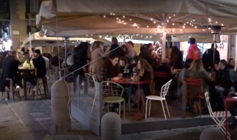 Napoli controlli nella movida