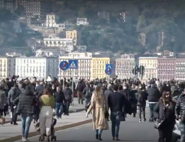 Napoli lungomare pedonale, al via la petizione online