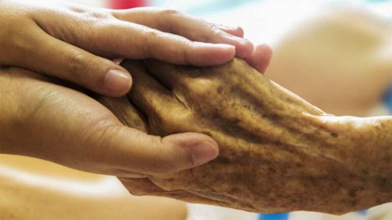 Morta dopo 2 giorni la nonnina di Marcianise: è il secondo errore al covid hospital di Maddaloni