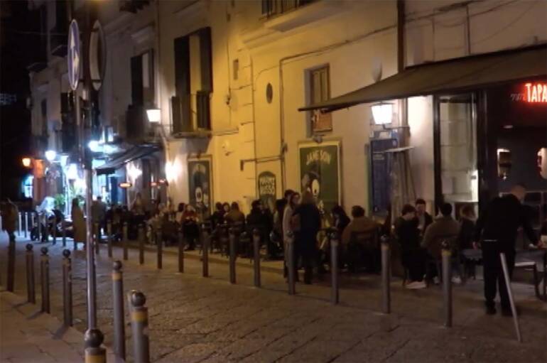 napoli controlli movida